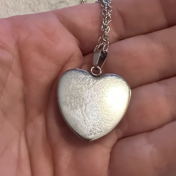 Frankenstein monster and bride heart necklace - Picture 4 of 4